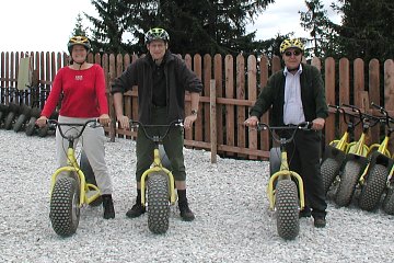Abenteuer: Roller-Downhill [mra]